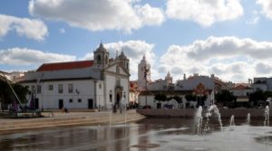 Lagos Centro histórico Praia dos Estudantes e Praia da Batata