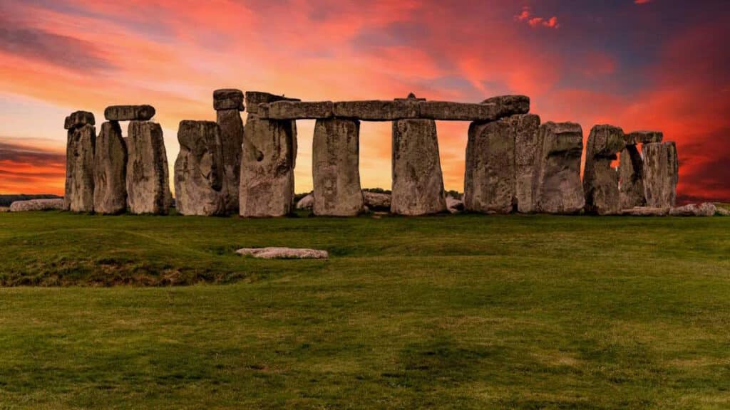 Como Visitar o Lunistício em Stonehenge, Inglaterra