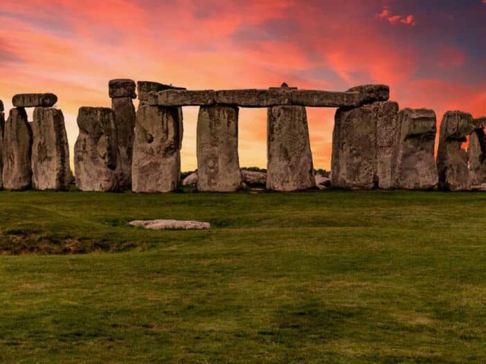 Como Visitar o Lunistício em Stonehenge, Inglaterra